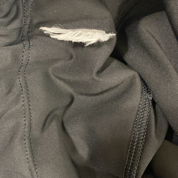 Athleta Accelerate Crop Legging Black Size M - Picture 8 of 8